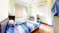 Parry Avenue (D19), Terrace #503511321